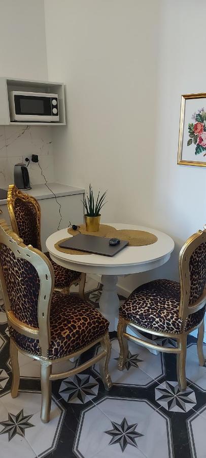 Juwel Apartments Krakow Z Widokiem Na Wawel Ap 29A Buitenkant foto